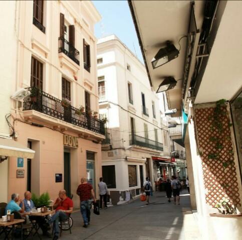 סיטגס Hostal Parellades מראה חיצוני תמונה